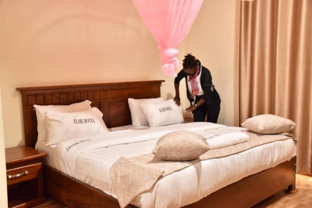 Masaka Elsie Hotel المظهر الخارجي الصورة