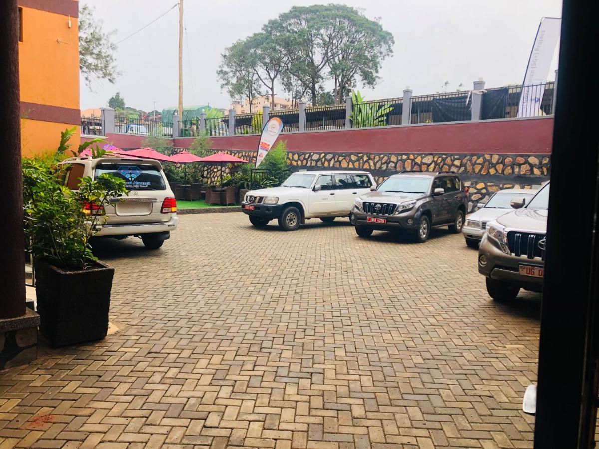 Masaka Elsie Hotel المظهر الخارجي الصورة